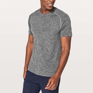 Lululemon men’s Metal Vent Tech Surge SS